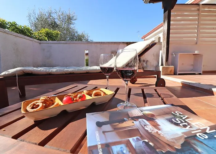 Casa Malvasia Nera Apartment *